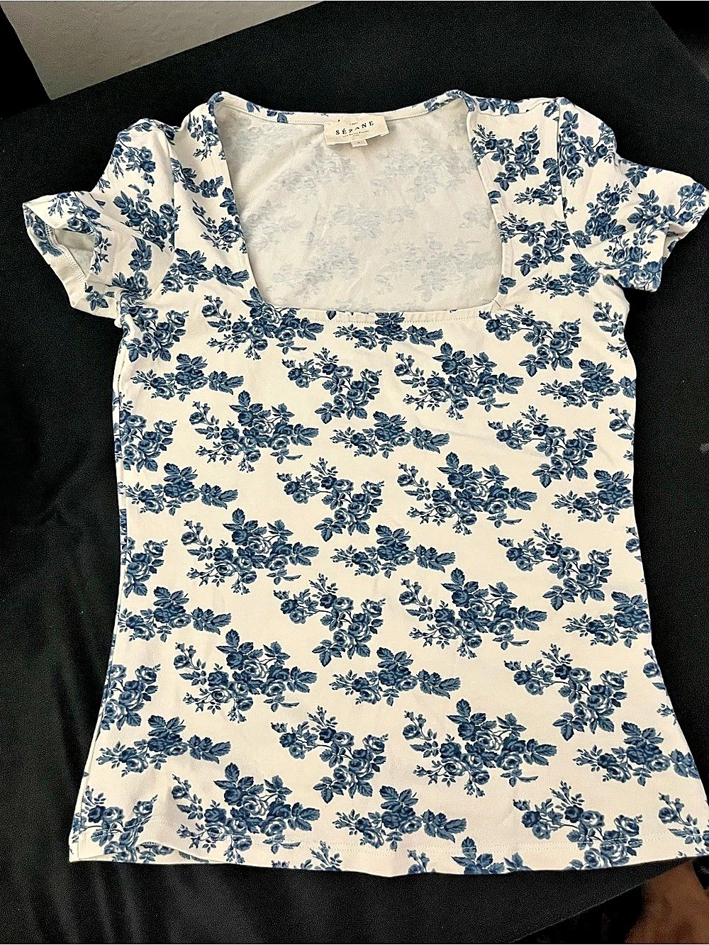 Sézane Amara T-Shirt Floral Short Sleeve Top in White & Blue Size Small